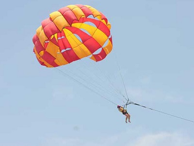 Bali Water Sports Tour, Parasailing in Bali